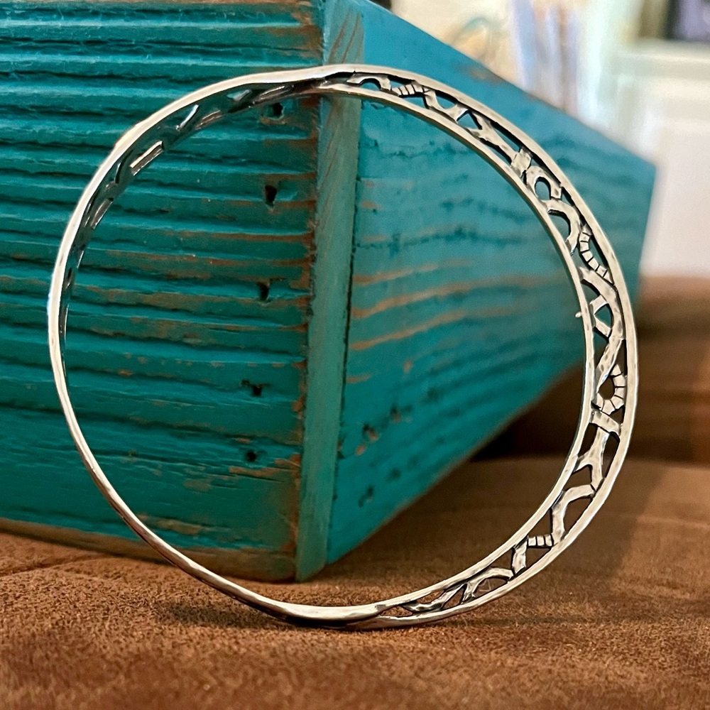 Silpada Del Mar Bangle Bracelet